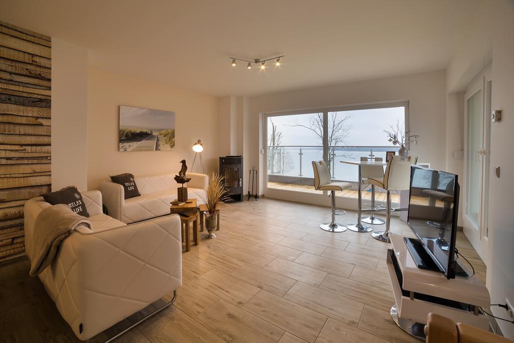 Charming Apartments Am See Bad Saarow Quarto foto